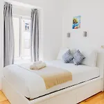 - Arroios Praca Do Chile Homestay szállás *