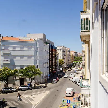 Проживання в сім'ї - Arroios Praca Do Chile