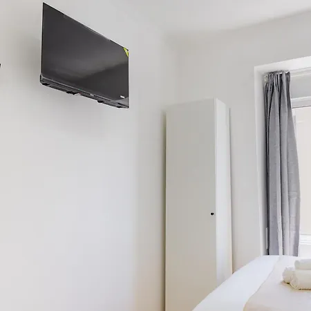 - Arroios Praca Do Chile Homestay szállás Lisboa