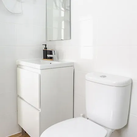 - Arroios Praca Do Chile Homestay szállás Lisboa